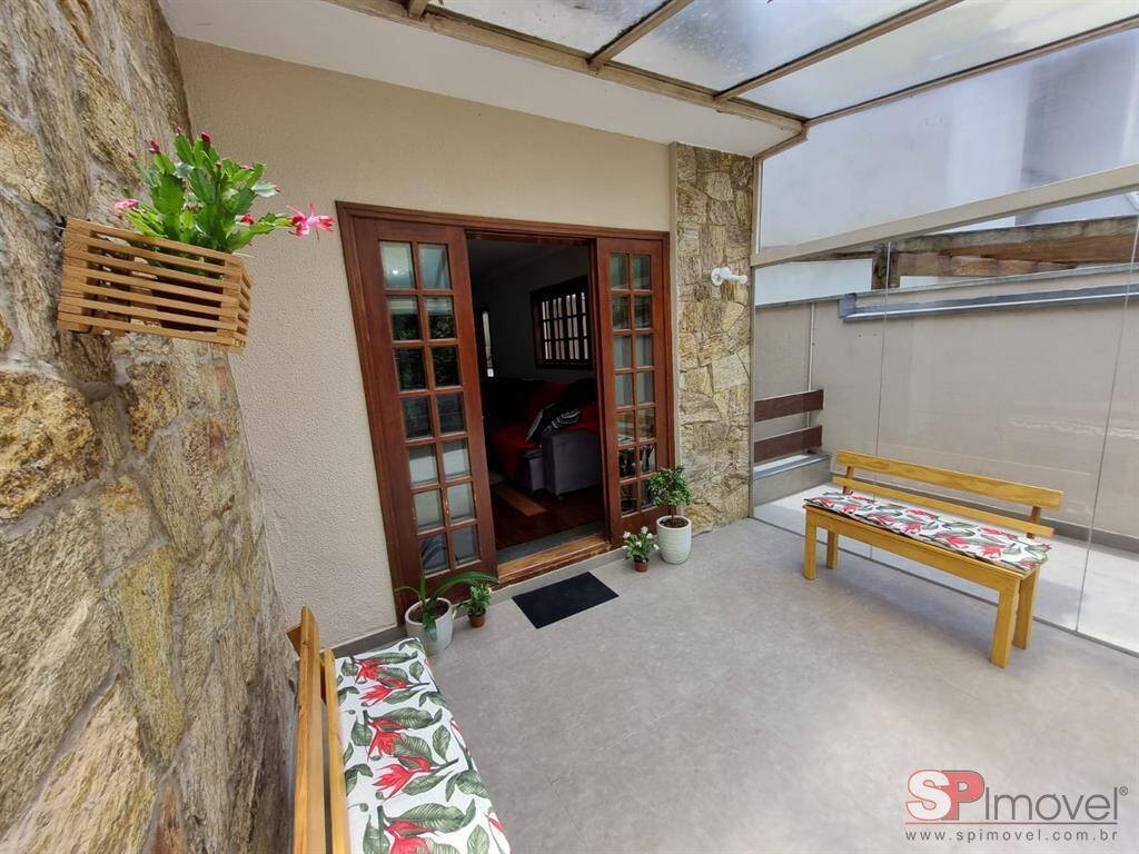 Casa à venda com 3 quartos, 179m² - Foto 2