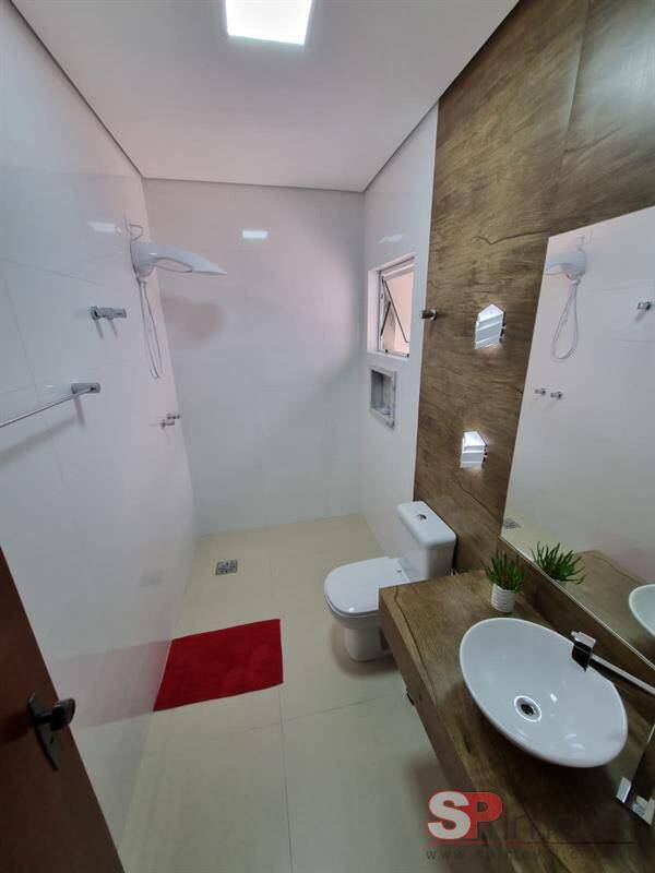 Casa à venda com 3 quartos, 179m² - Foto 3