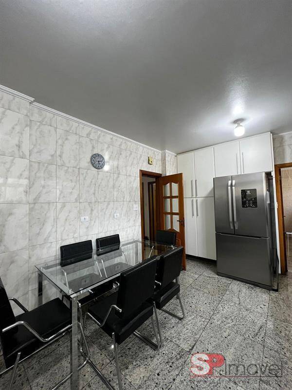 Apartamento à venda com 4 quartos, 154m² - Foto 10