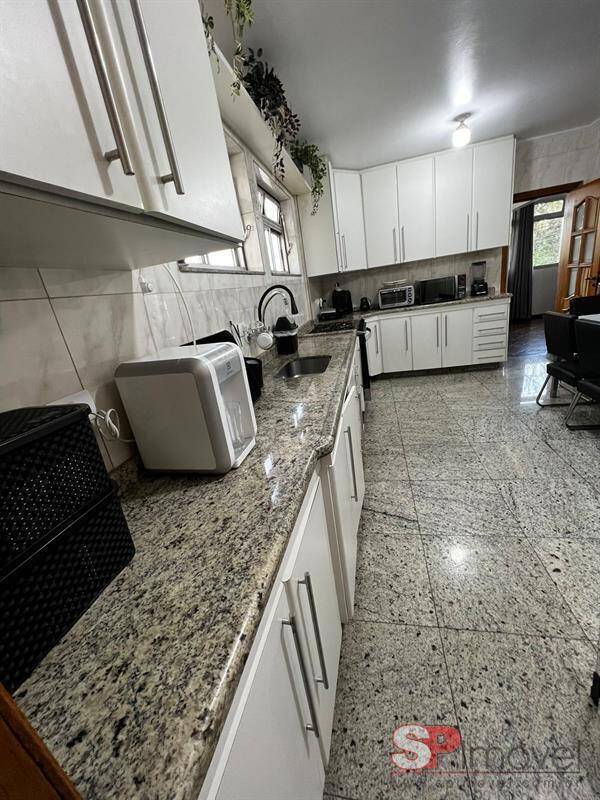 Apartamento à venda com 4 quartos, 154m² - Foto 12