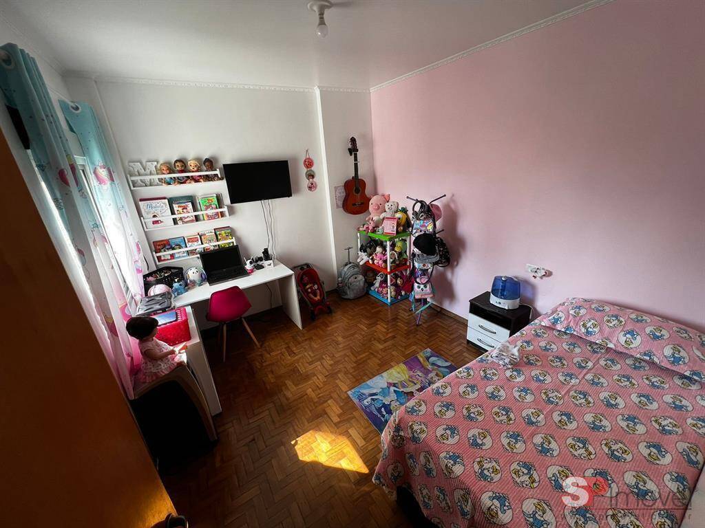 Apartamento à venda com 4 quartos, 154m² - Foto 18