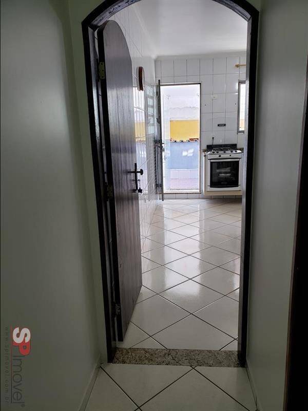 Casa à venda com 3 quartos, 202m² - Foto 14