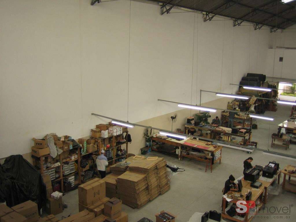 Sala-Conjunto, 1200 m² - Foto 3