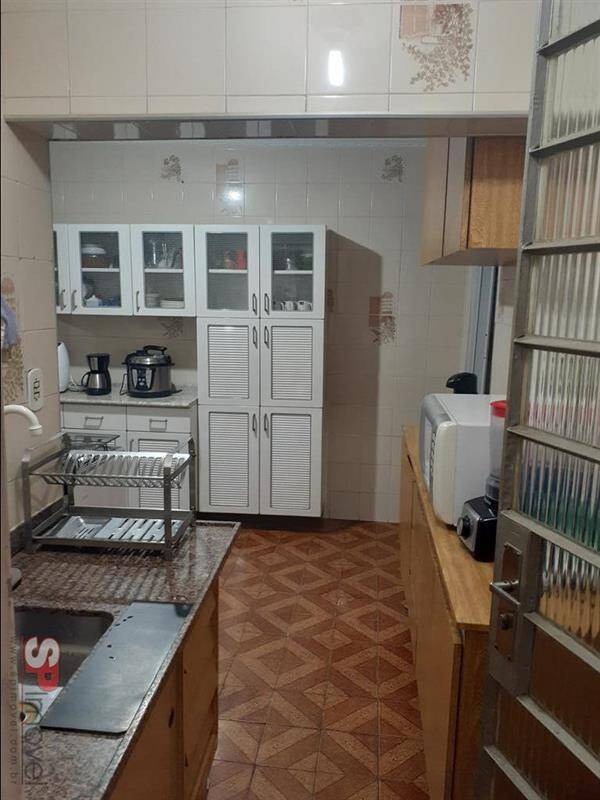 Casa à venda com 3 quartos, 180m² - Foto 1
