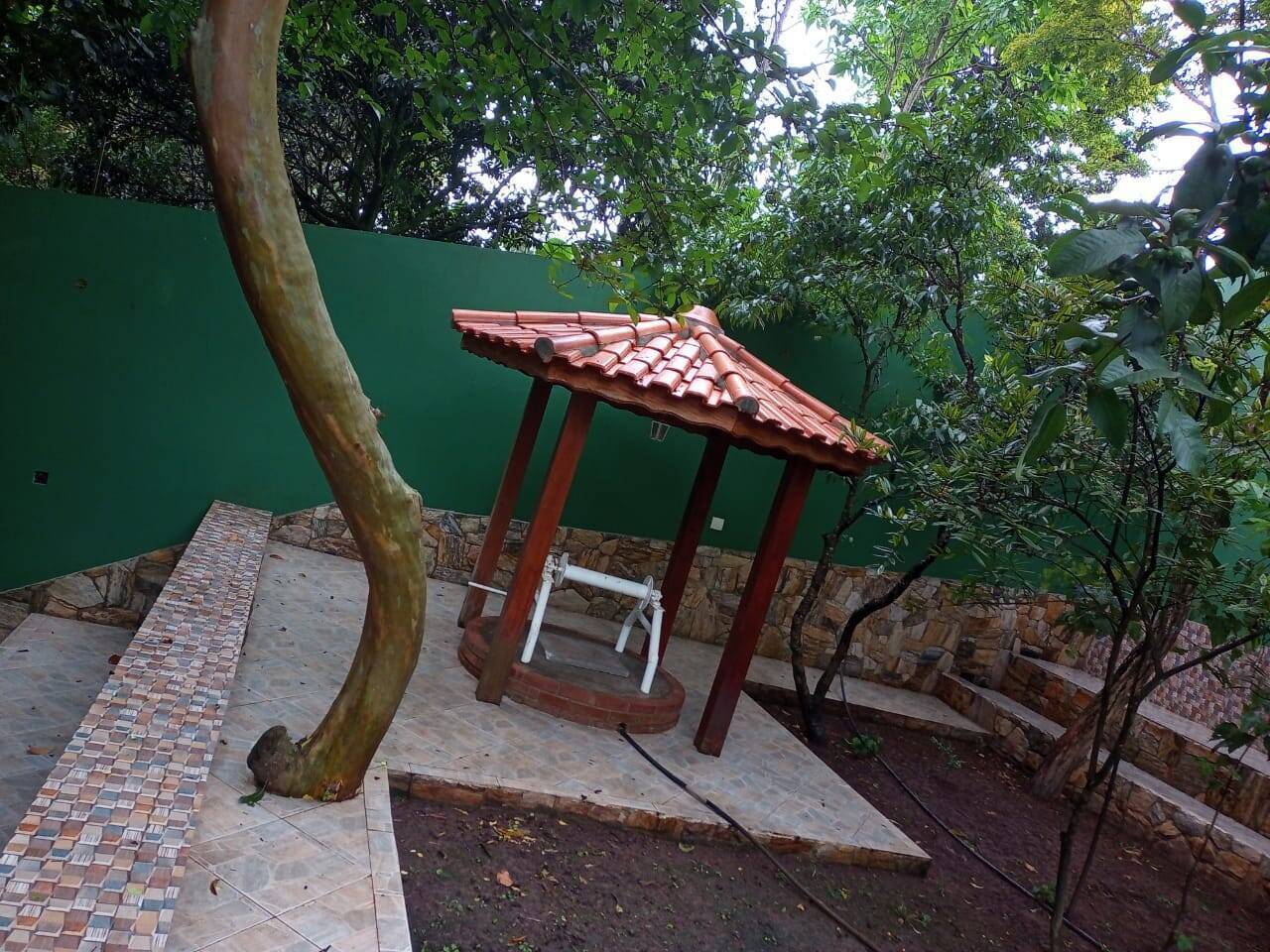 Chácara à venda com 7 quartos, 2500m² - Foto 12