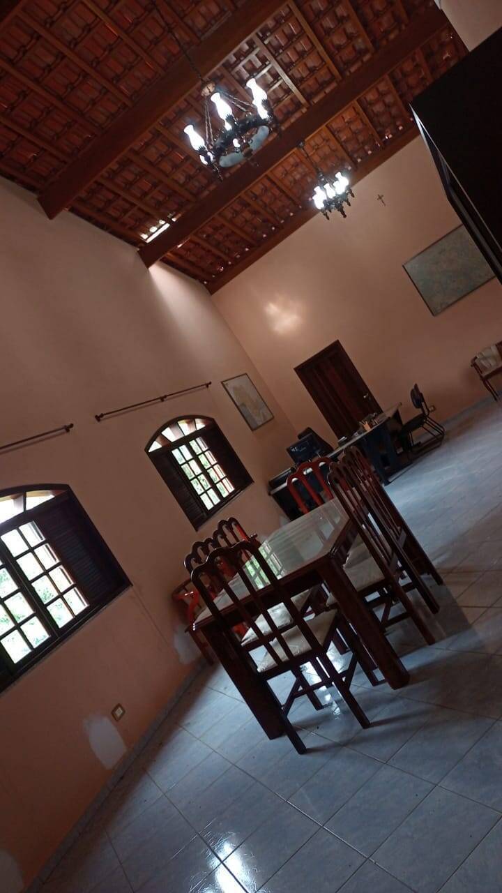 Chácara à venda com 7 quartos, 2500m² - Foto 26