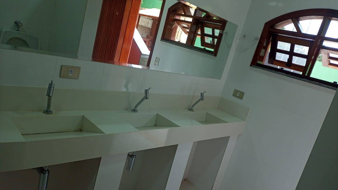 Chácara à venda com 7 quartos, 2500m² - Foto 30