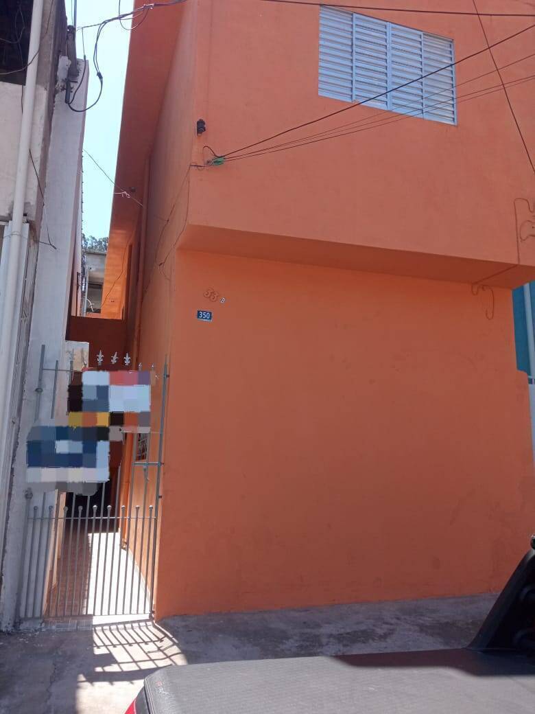 Casa à venda com 3 quartos, 250m² - Foto 1