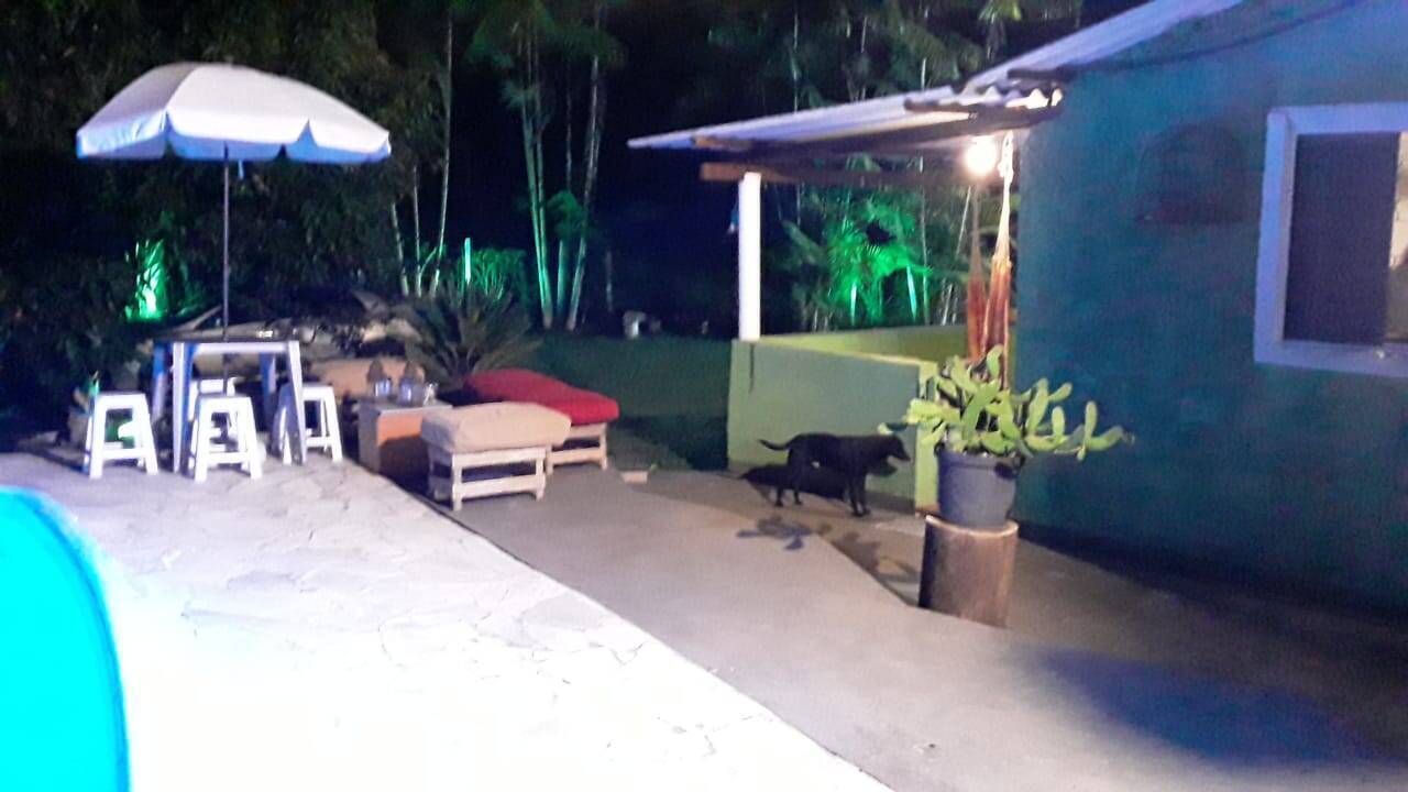 Chácara à venda com 2 quartos, 12m² - Foto 1