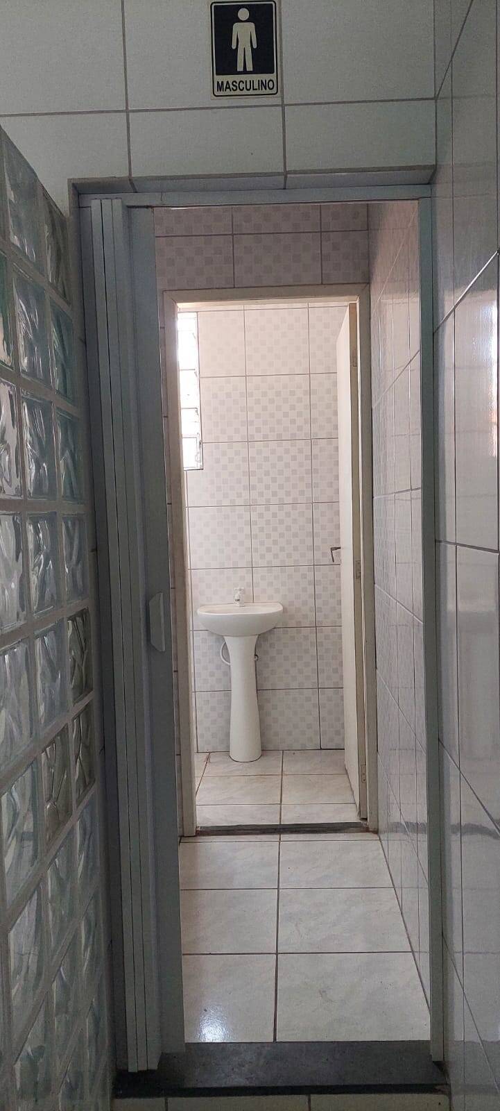 Casa para alugar com 1 quarto, 30m² - Foto 2