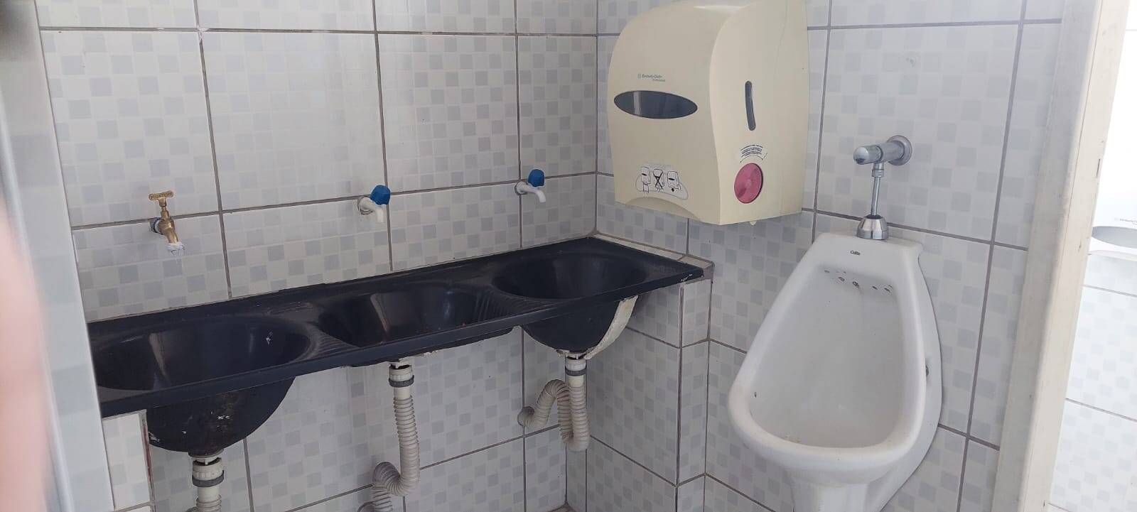 Casa para alugar com 1 quarto, 30m² - Foto 12