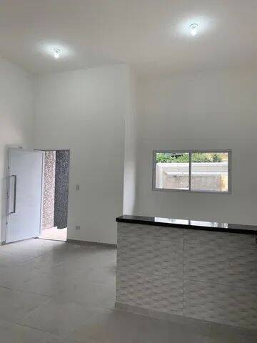 Casa à venda com 3 quartos, 83m² - Foto 3
