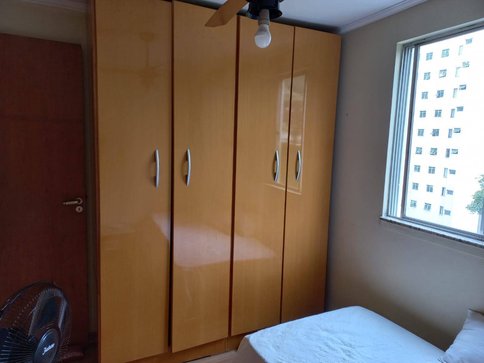 Apartamento à venda com 2 quartos - Foto 1