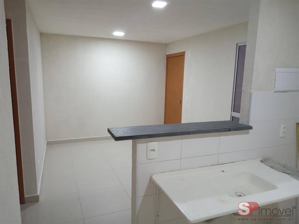 Apartamento à venda com 2 quartos, 41m² - Foto 7