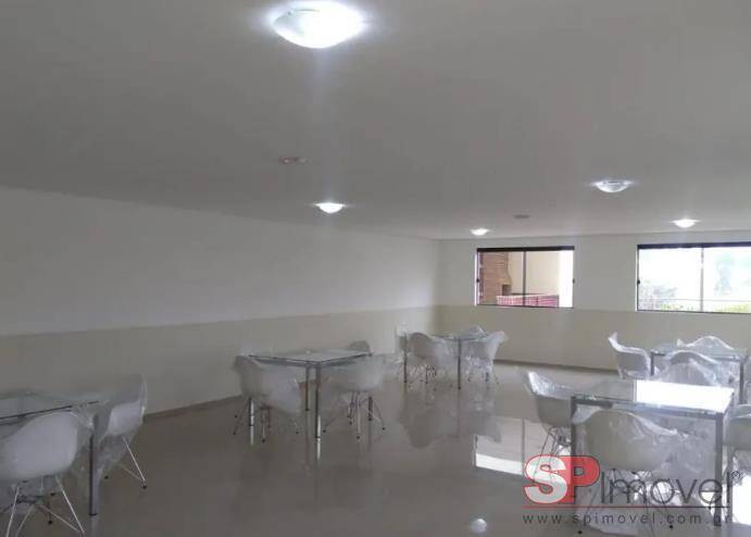 Apartamento à venda com 2 quartos, 41m² - Foto 14