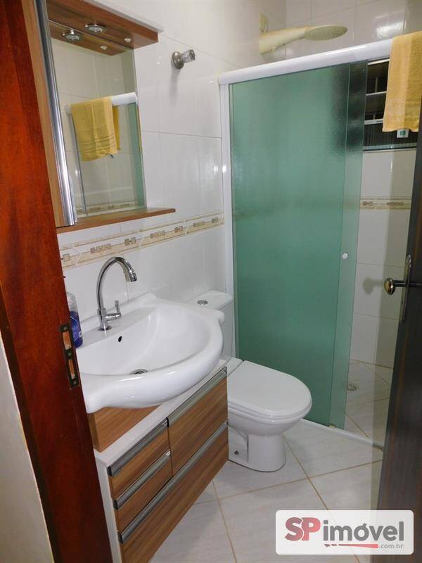 Casa à venda com 2 quartos, 120m² - Foto 18