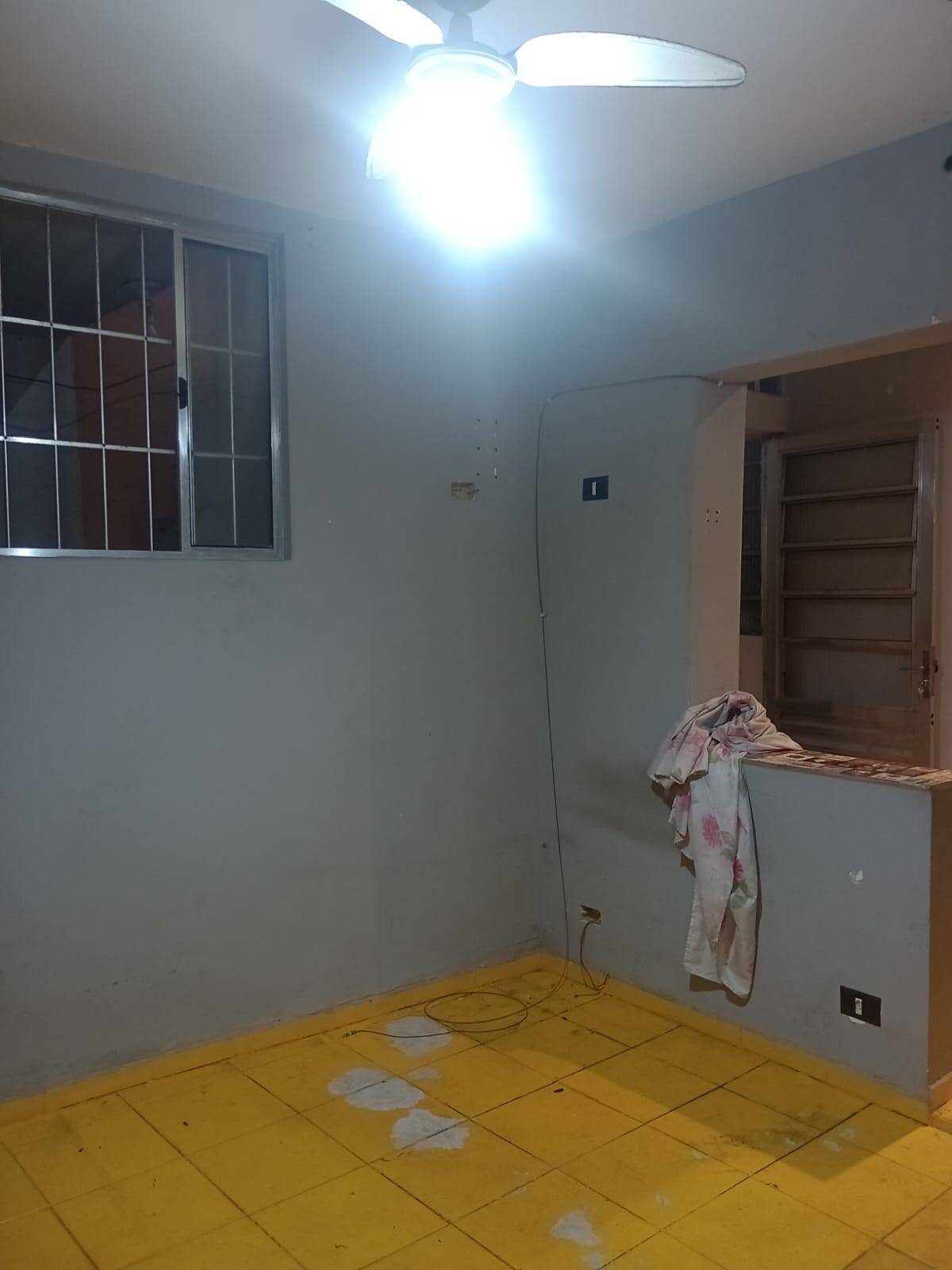 Casa à venda com 1 quarto, 125m² - Foto 9