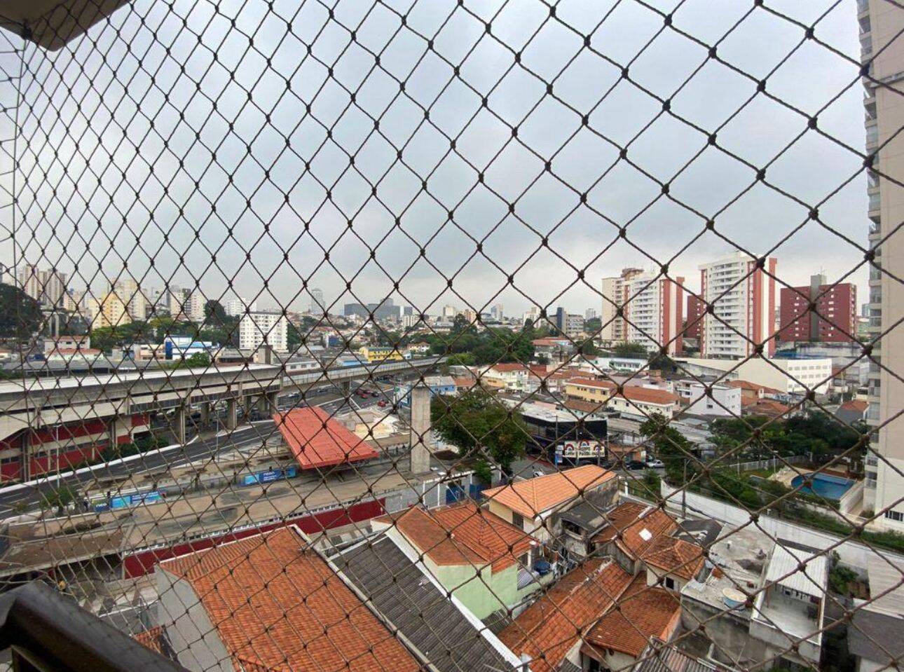 Apartamento para alugar com 2 quartos, 100m² - Foto 4