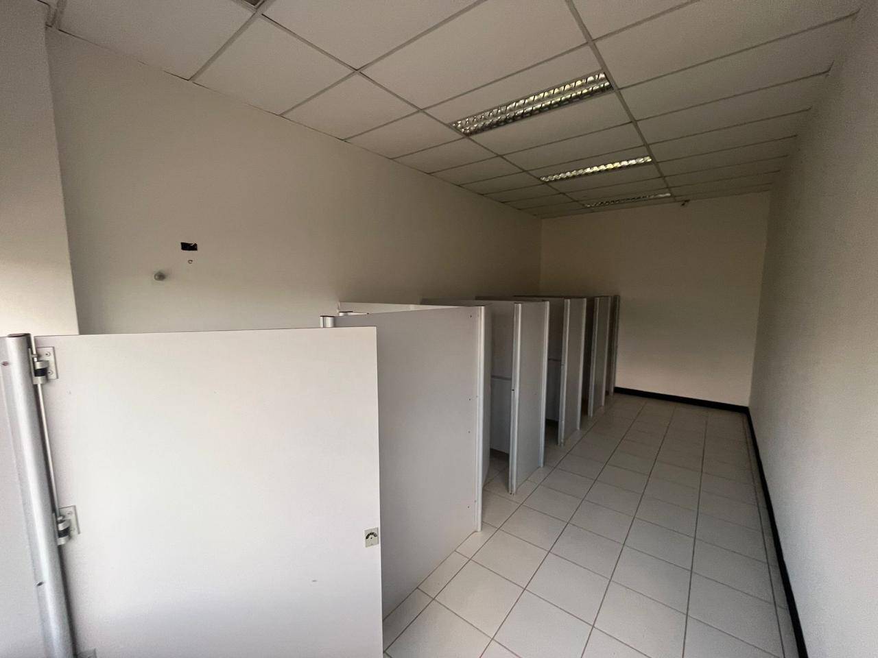 Sala-Conjunto, 4610 m² - Foto 6